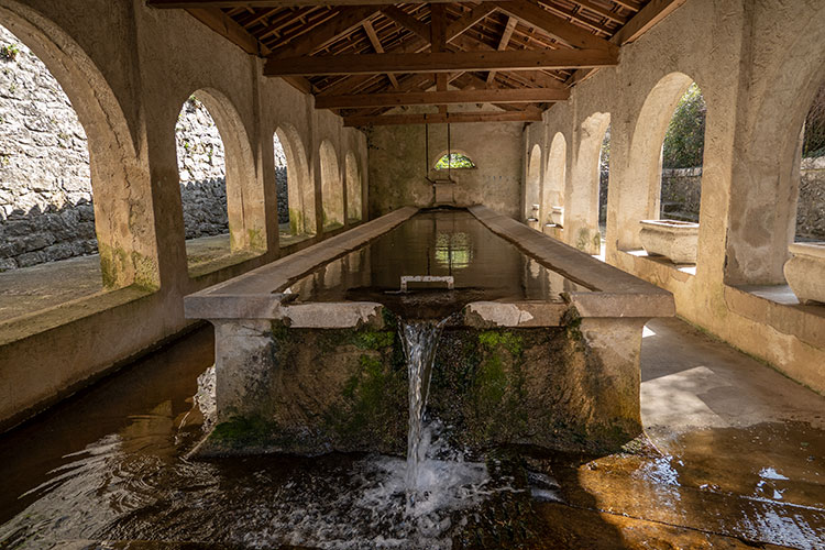 Lavoir - Mazaugues © Gilles Monaco 