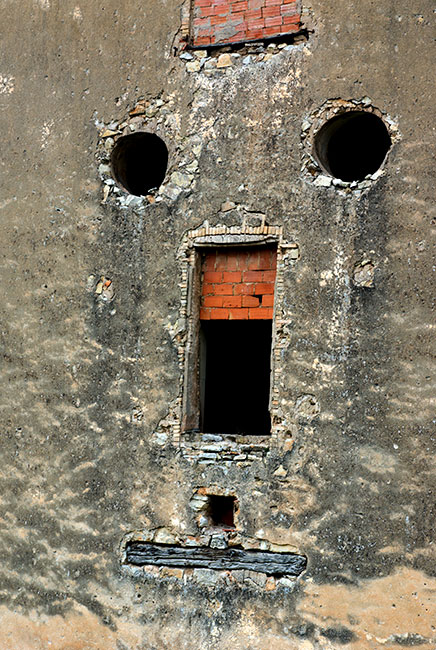 Maison fantôme - Frejus © Alain Dornier