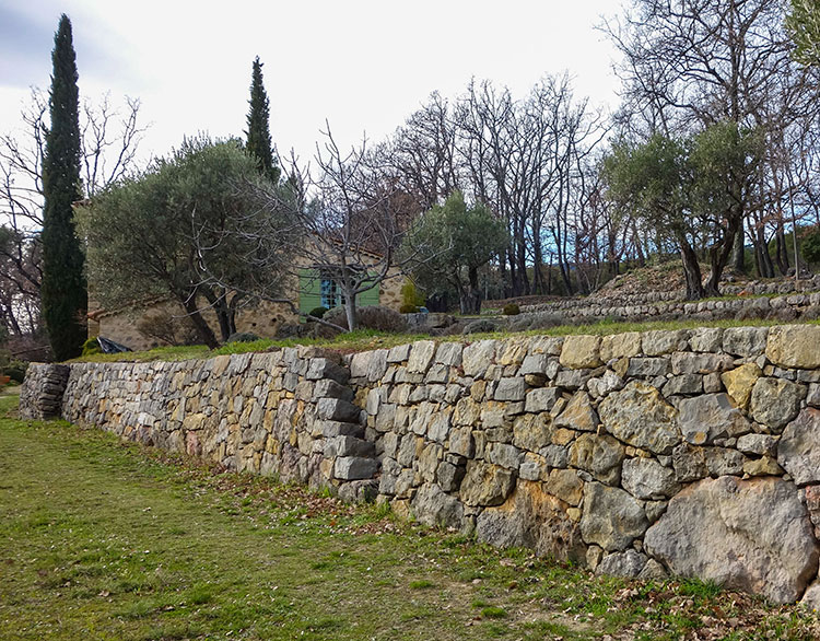 Murs de restanque - Fayence © Jacques Claudin 