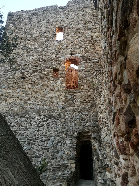 B - Château de Grimaud © Mongrale 