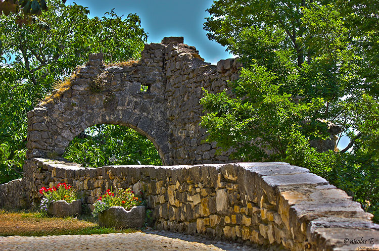 Ruine - Bargème © Nicolas Fournier