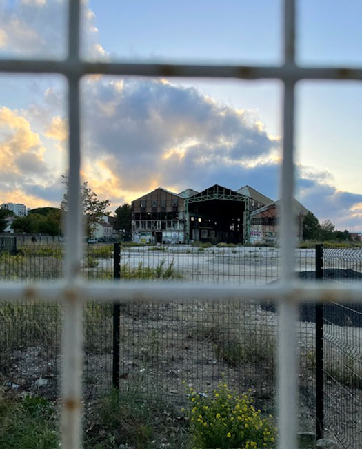 Usine désaffectée - La Seyne sur Mer © Susuwatari 