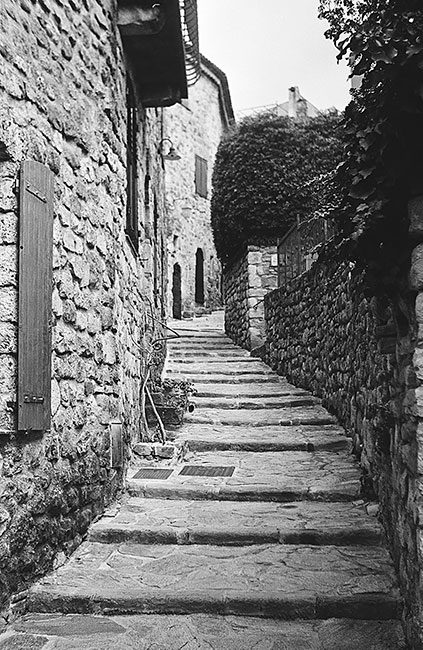 Vieille rue du Parage - Les-Arcs-sur-Argens © Marc Lovato 