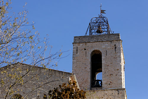 Campanile de Flayos au-dessus du clocher © Norbert Pousseur