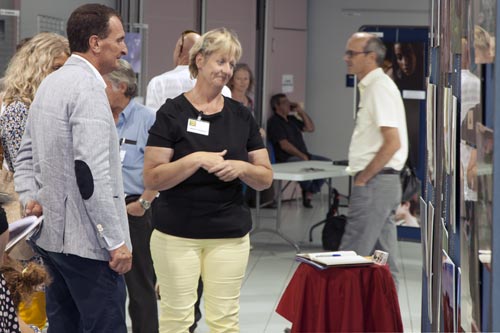 Festival Fotovar 2015 - la visite du maire de Draguignan - © Norbert Pousseur